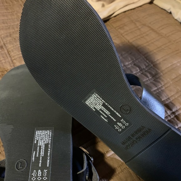 Slides - Picture 3 of 4